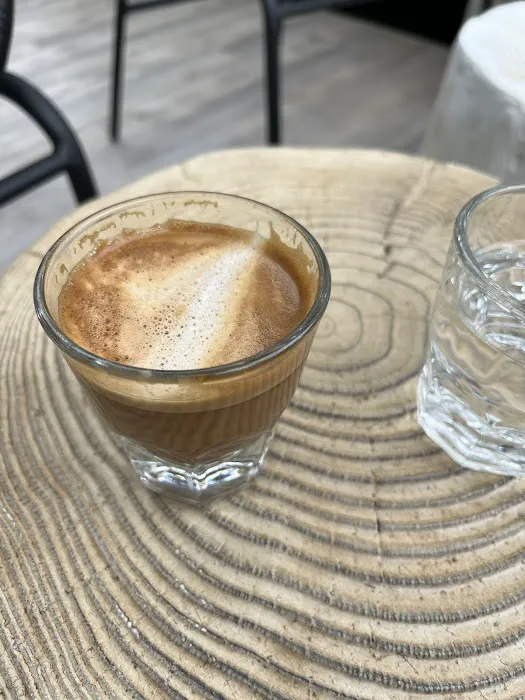 Commune Cafe + Wine Bar Picture 7