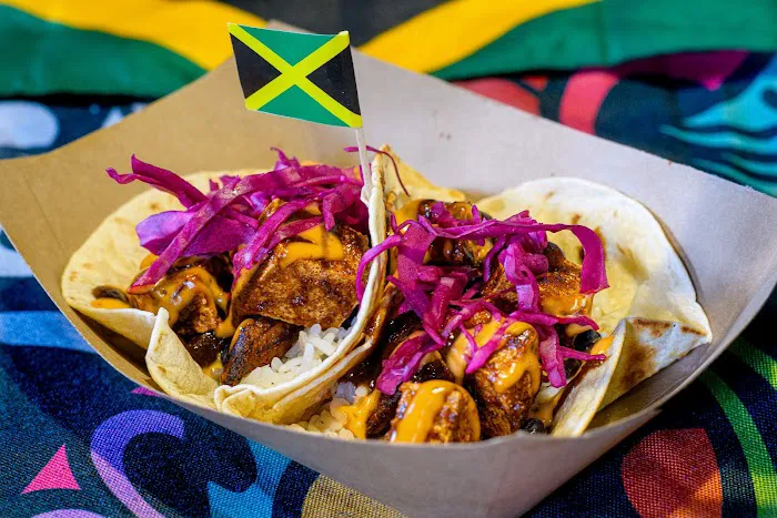 2 Girls & a Cookshop - Jamaican Tacos Picture 3