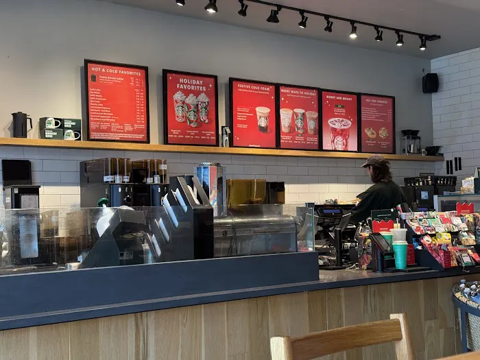 Starbucks Picture 7