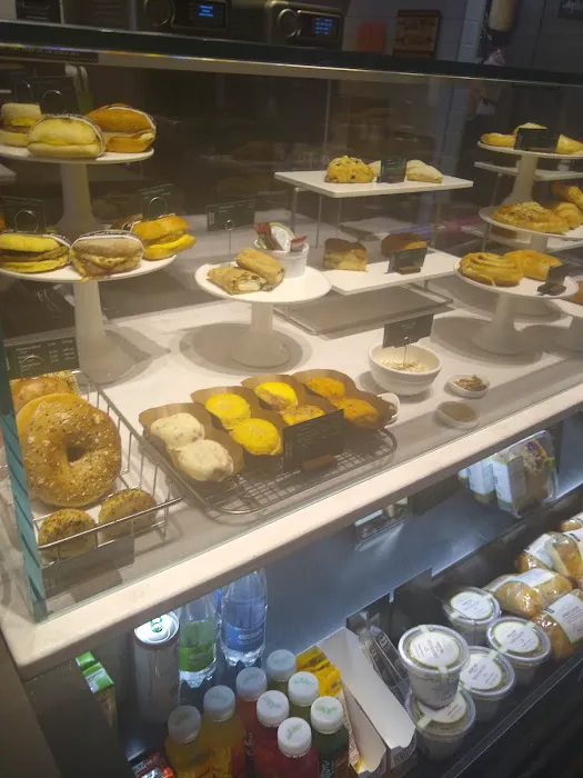 Starbucks Picture 3