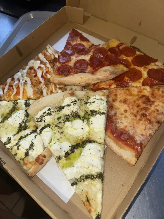 The 3 Luigis Picture 9