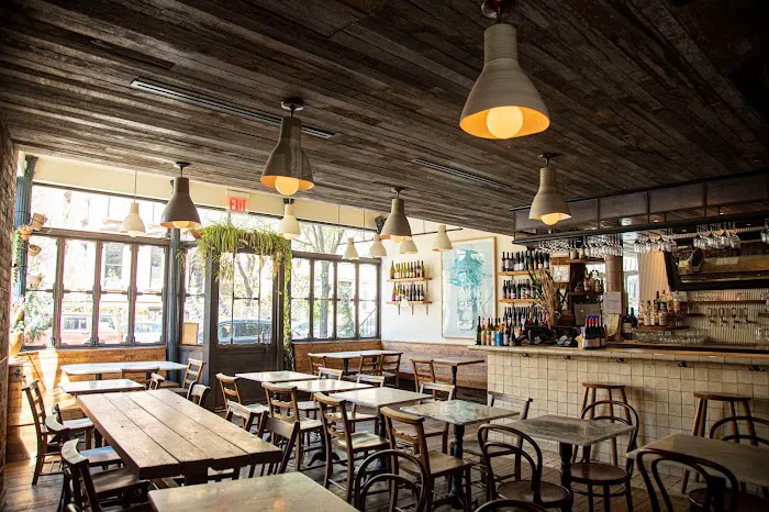 Rhodora Wine Bar Picture 4