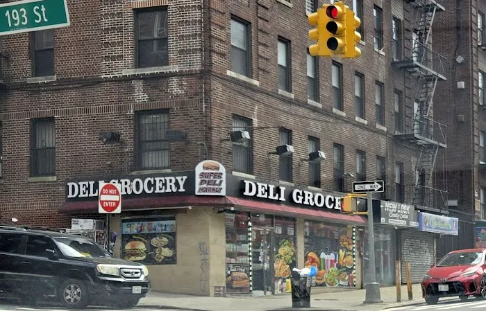 Y&A Deli Grocery Picture 9