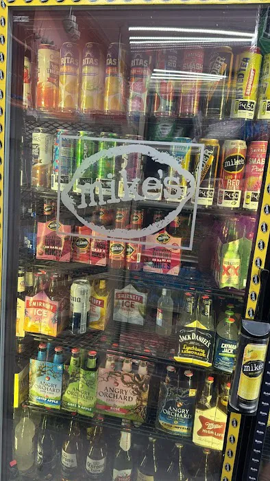 Batista food shop Picture 3