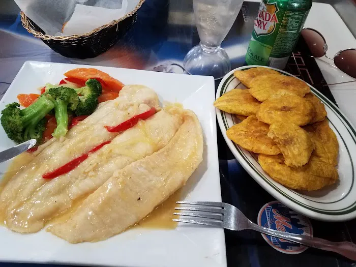 Olivero'S Restaurante (antiguo El Nuevo Caridad) Picture 2