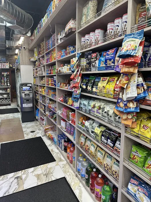 Mos 1 deli and grocery Picture 1