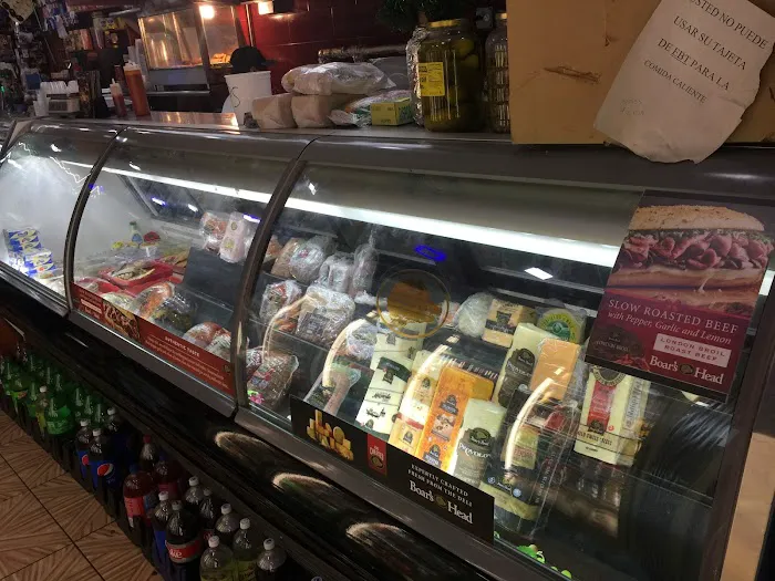 Sammy deli Picture 2