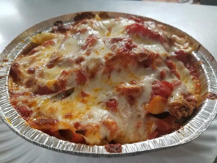 Gio's Pizza and Restaurant Picture 10