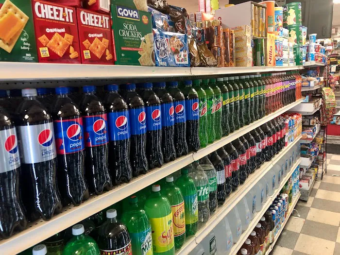 J And E Deli Grocery Corp. Picture 7