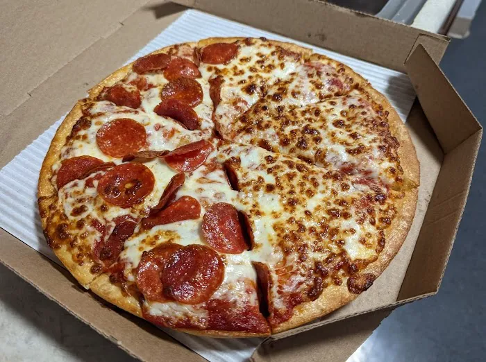 Pizza Hut Picture 2
