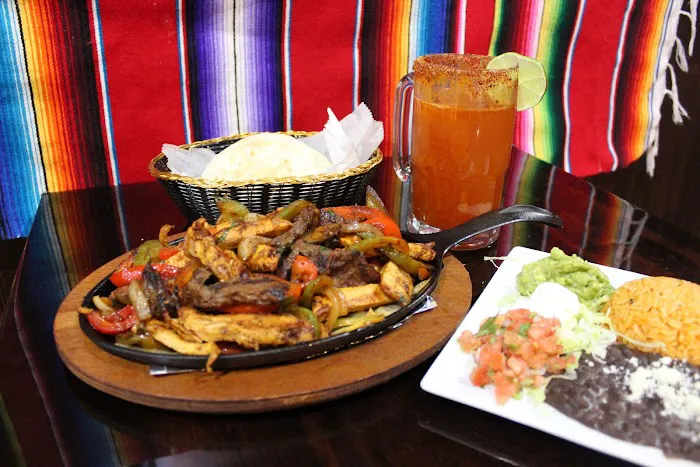 Noches Mexicanas Picture 1