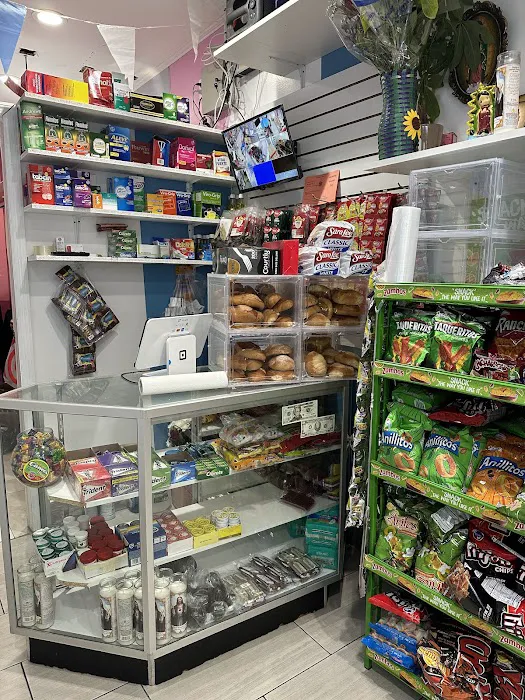Deli Guatemaya tipicos marinita corp Picture 8