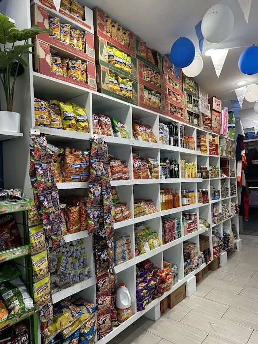 Deli Guatemaya tipicos marinita corp Picture 5