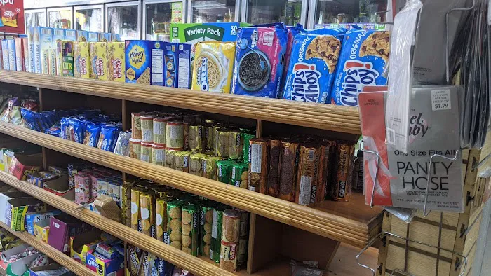 Reems Gourment Deli Picture 7