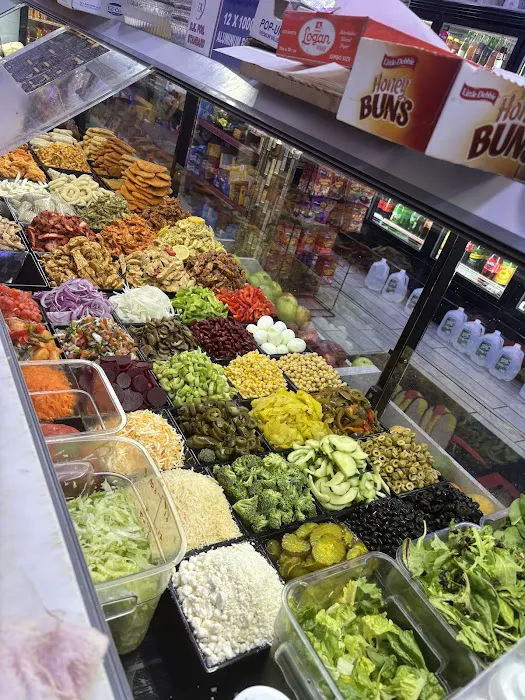 Asum Gourmet Deli Picture 2
