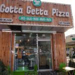 Gotta Getta Pizza