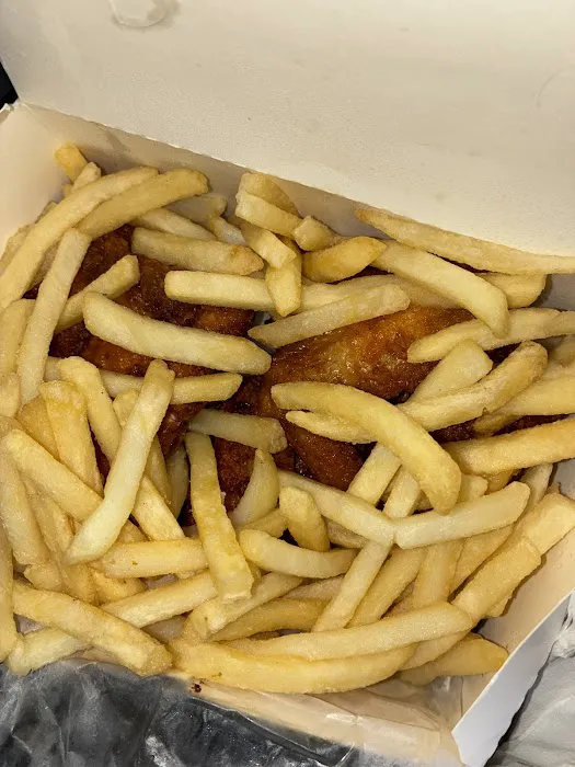 Kennedy Fried Chicken & Pizza Picture 2