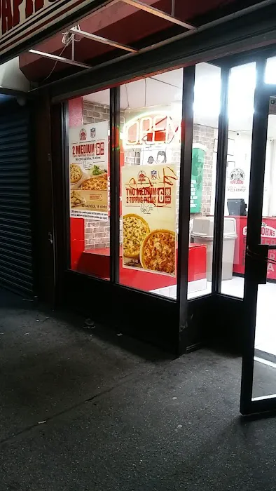 Papa Johns Pizza Picture 4