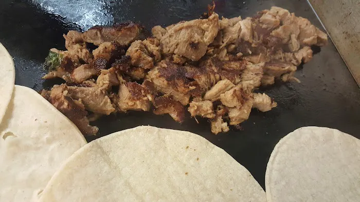 Taqueria Huarache & Restaurante Mexicano Picture 2