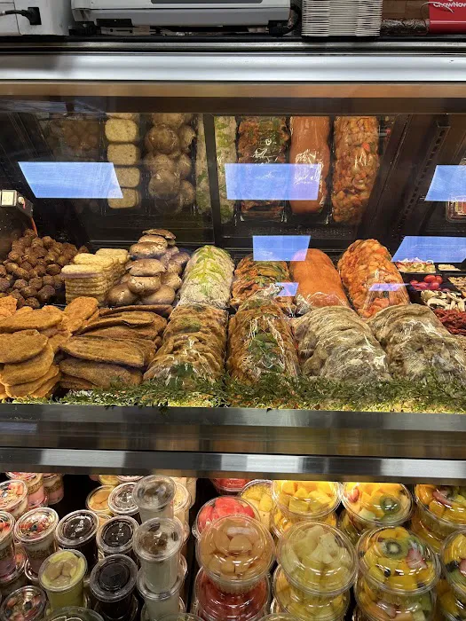 Jerome Deli Delicious Picture 8