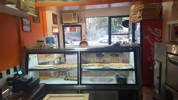 Mike's Pizza & Pasta Picture 10
