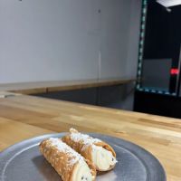 D’Giovanis Big Pizza ico