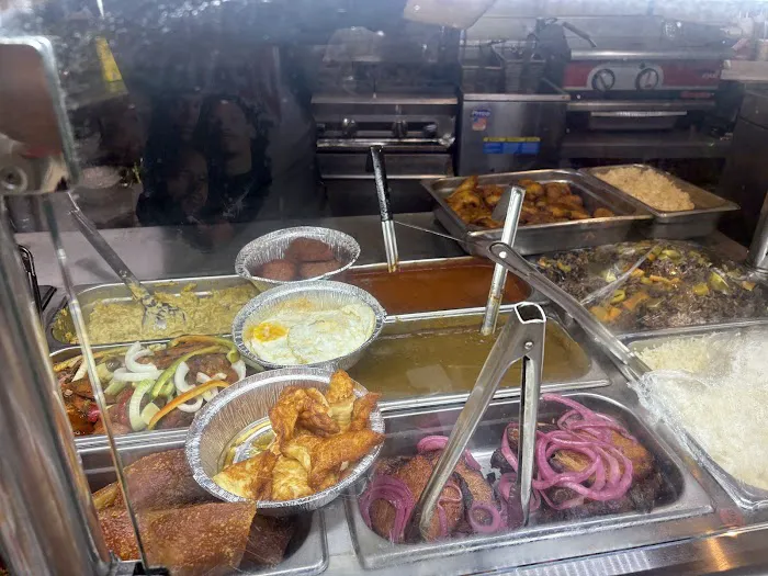 Chabely Deli Grocery Picture 3