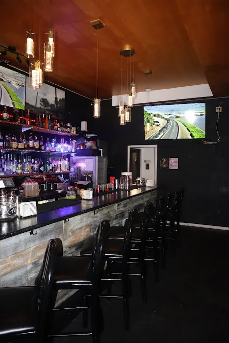 Confessions Bar Picture 8
