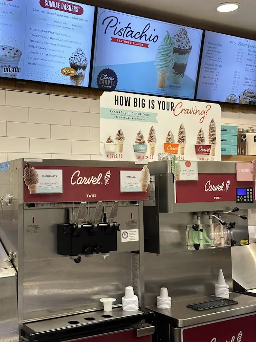 Cinnabon / Carvel Picture 7