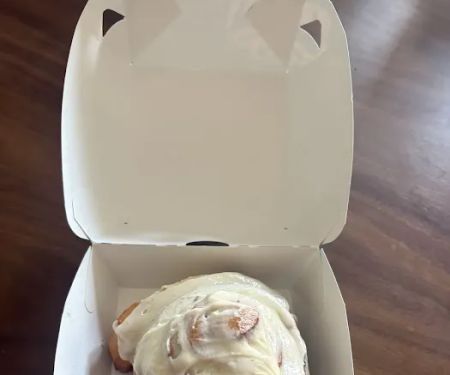 Cinnabon / Carvel