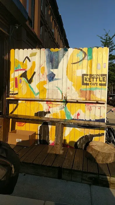 Brooklyn Kettle Picture 3