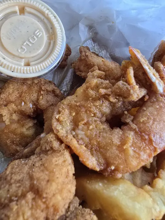 Geno's Fish and Chips Picture 1