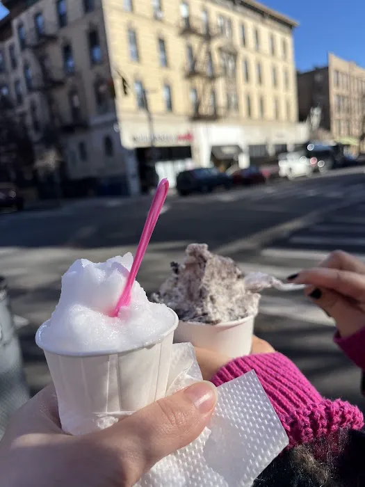 Wayne Clarke's Place Ice Creamery Picture 1