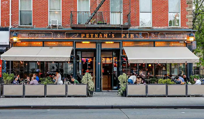 Putnam's Pub & Cooker Picture 9