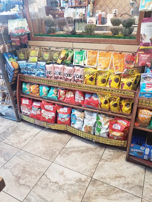 Aymen Organic Mini Mart Picture 1
