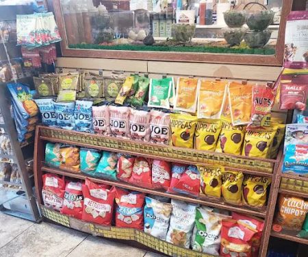 Aymen Organic Mini Mart