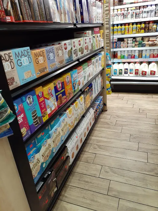 Aymen Organic Mini Mart Picture 8