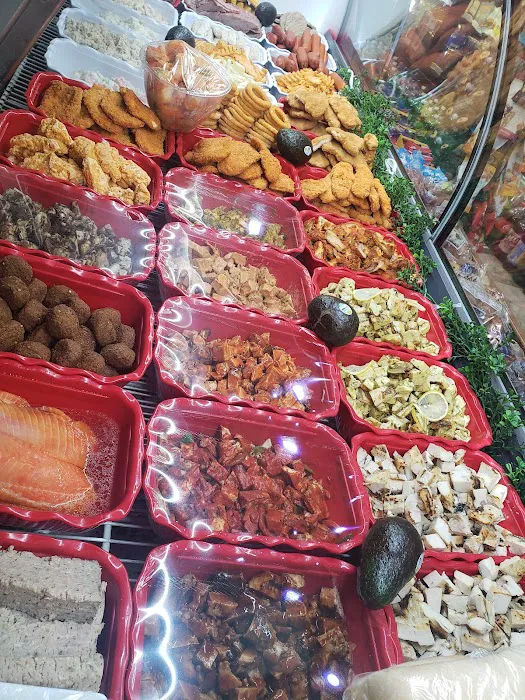 Aymen Organic Mini Mart Picture 5