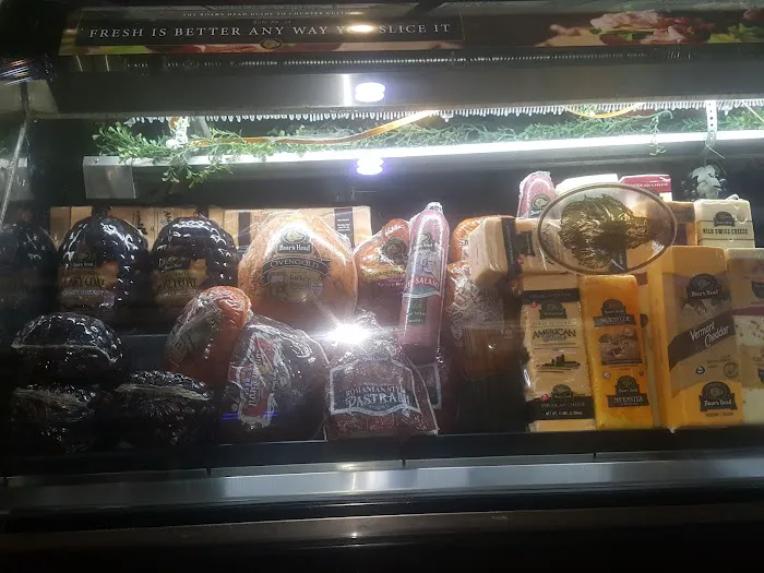 Paradise Deli Picture 7