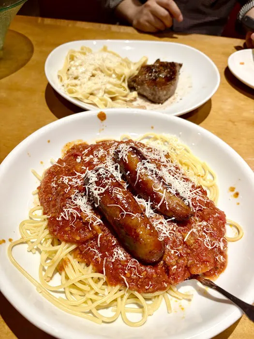 Olive Garden Italian Restaurant Picture 5
