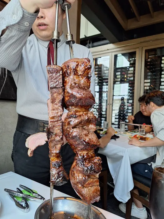 Fogo de Chão Brazilian Steakhouse Picture 9