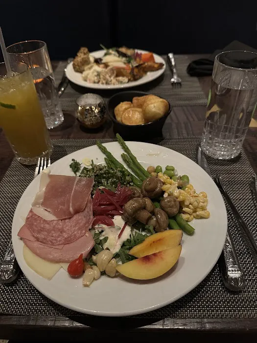 Fogo de Chão Brazilian Steakhouse Picture 3
