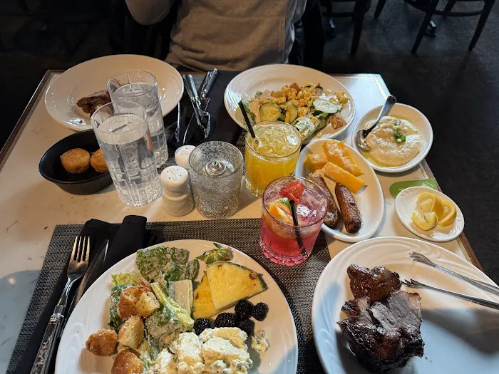Fogo de Chão Brazilian Steakhouse Picture 7