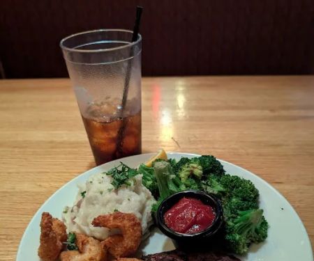 Applebee's Grill + Bar