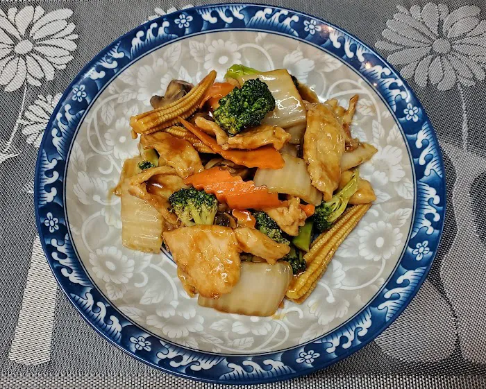 Ming's Kitchen Picture 10