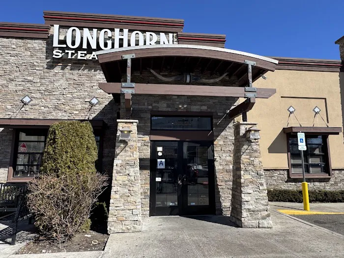 LongHorn Steakhouse Picture 1
