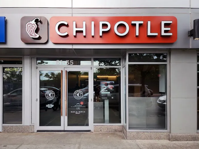 Chipotle Mexican Grill Picture 1
