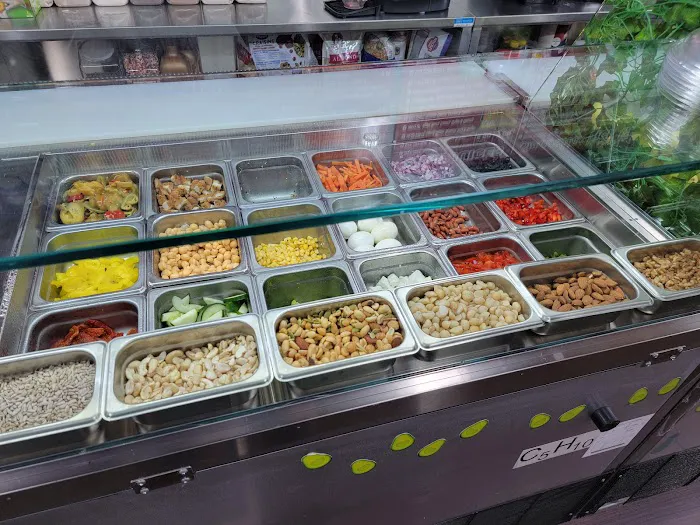 Metro Deli & Pizza Picture 1