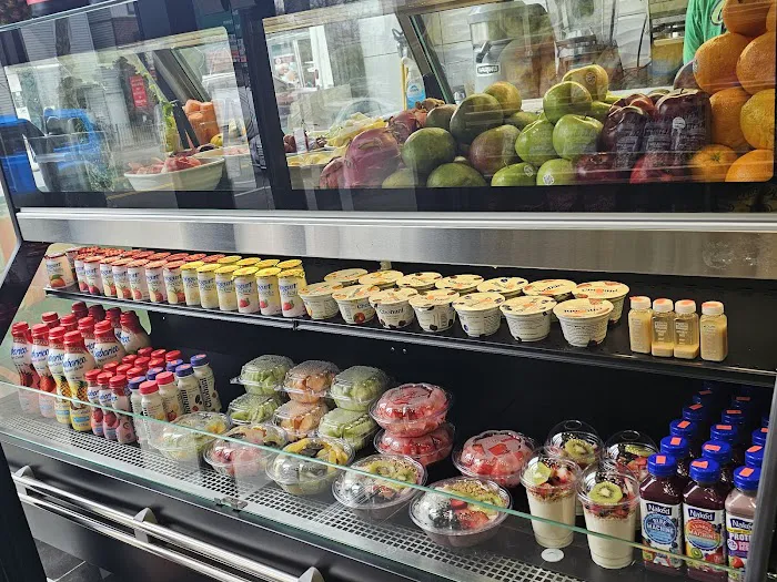 Farm ORGANIC FOOD DELI Picture 9