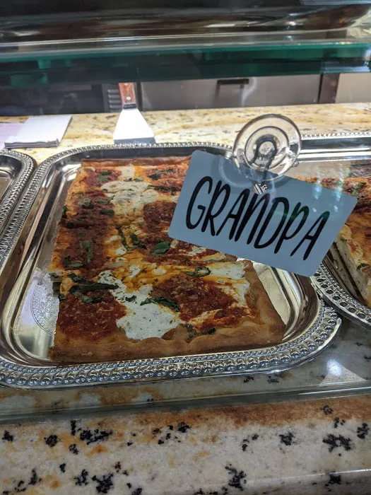 Fontana Pizzeria Picture 1